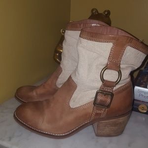Lucky Brand booties